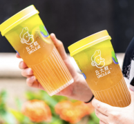 大家一直模仿的丘大叔到底有什么好